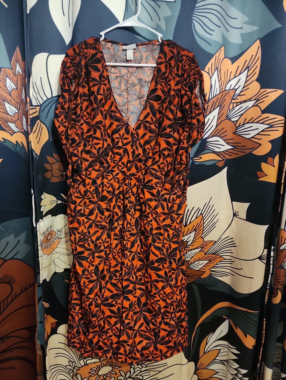 Ava & Viv Orange and Black Leaf-Print V-Neck Dress